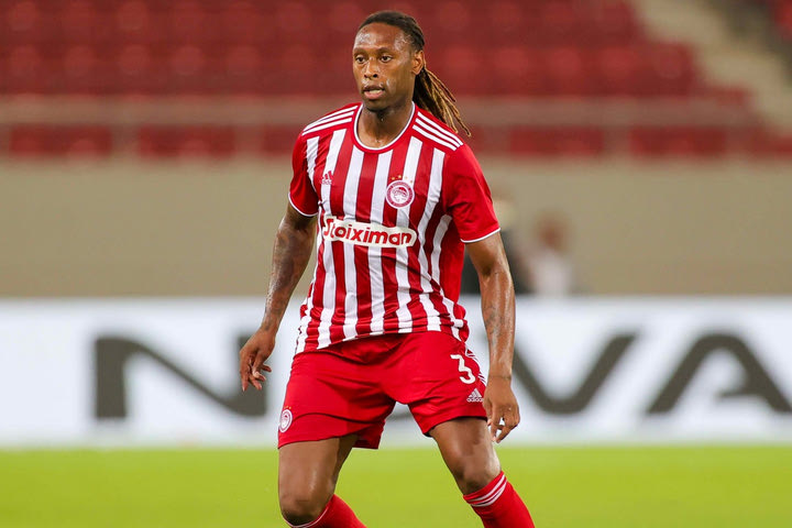 Ολυμπιακός: Στο Κατάρ ο Σεμέδο για την Αλ Ντουχαΐλ