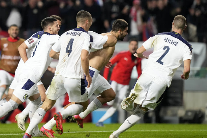 Πορτογαλία – Σερβία 1-2: Πρόκριση στο 90′ για τον Μίτροβιτς, στα playoffs ο Ρονάλντο