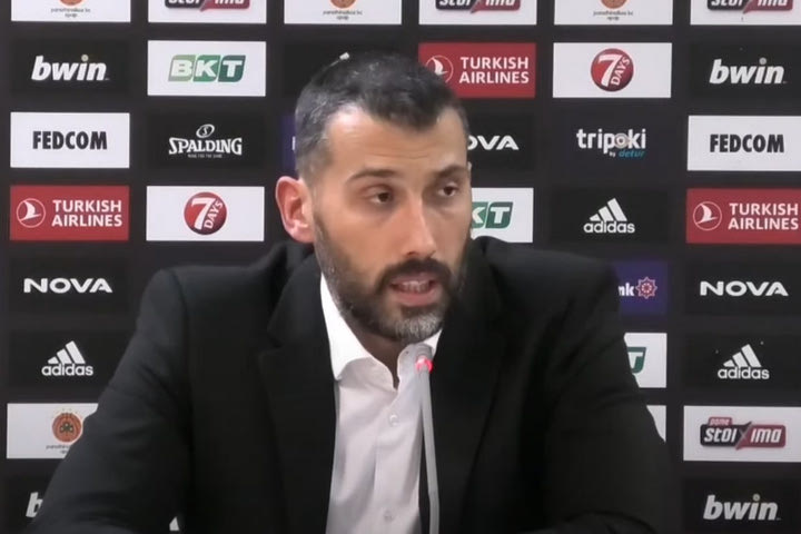 Σίμτσακ: “Τα παιδιά έχουν καταλάβει πως μόνο έτσι μπορούμε να κερδίζουμε”