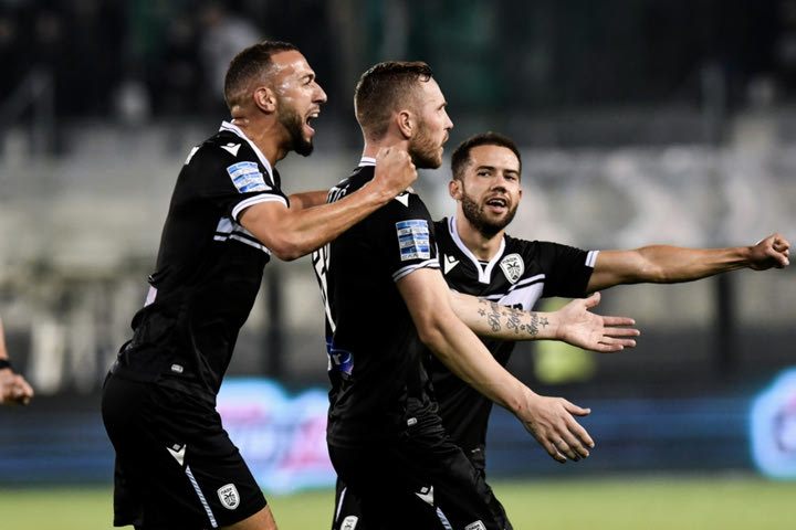 Δύο μεγάλα ντέρμπι σε Super League και Premier League