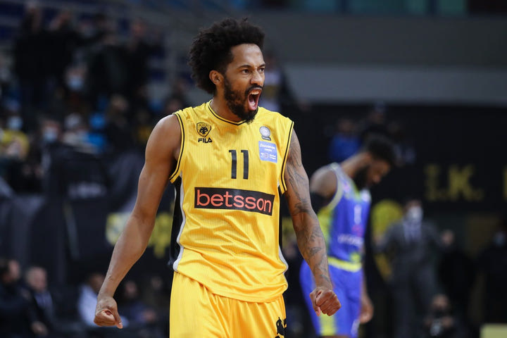 ΑΕΚ – Περιστέρι 90-77: Ο καυτός Ανγκόλα την έστειλε στο Final Four
