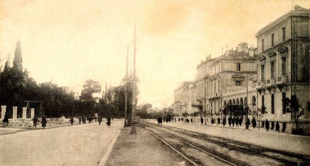 Χριστούγεννα στην Αθήνα πριν από έναν αιώνα – Μοναδικές εικόνες