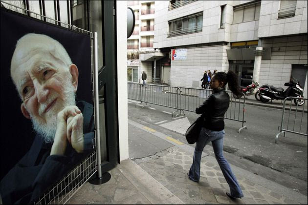 Η απίστευτη ιστορία του Αββά Πιέρ – Ο ’Αγιος των αστέγων