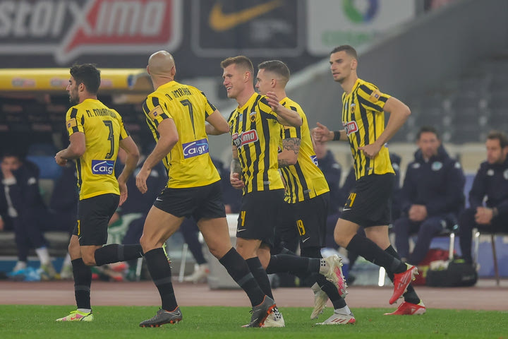 Super League Interwetten: Η βαθμολογία μετά απ’ τις νίκες της ΑΕΚ και του Άρη