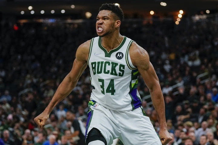 Θάντερ – Μπακς 115-142: Ο Αντετοκούνμπο διέλυσε την Οκλαχόμα του μαχητικού Ποκουσέβσκι