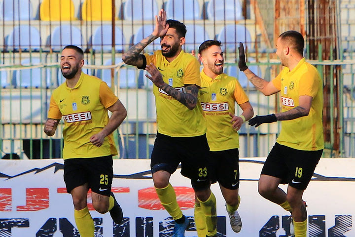 Αναγέννηση Καρδίτσας – Άγιος Νικόλαος 5-0: Με πεντάρα πήρε την πρόκριση στους 8