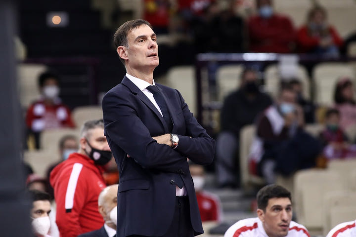 Μπαρτζώκας: “Αγγαρεία το παιχνίδι, δυσάρεστο για τον προπονητή”