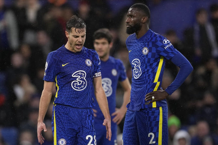 Premier League: Ο καταστροφικός Δεκέμβριος της Τσέλσι και η παρέλαση της Μάντσεστερ Σίτι