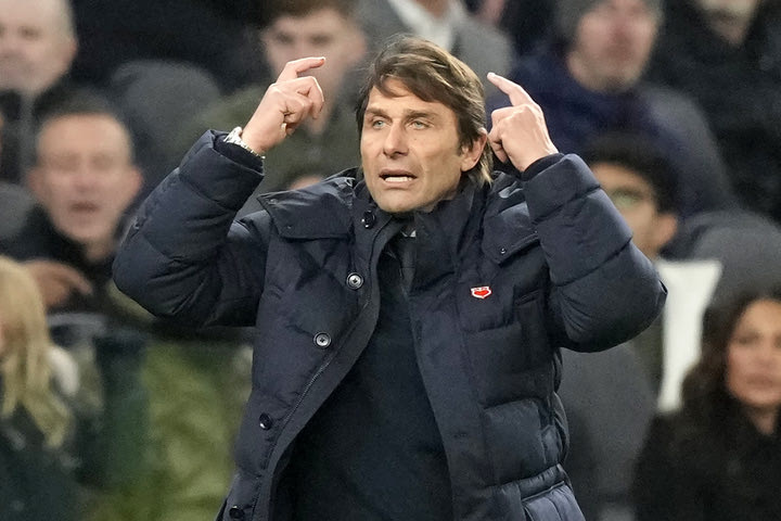 Κόντε για τη συνάντηση με την Premier League: “Ήταν σαν να μιλάς σε τοίχο”