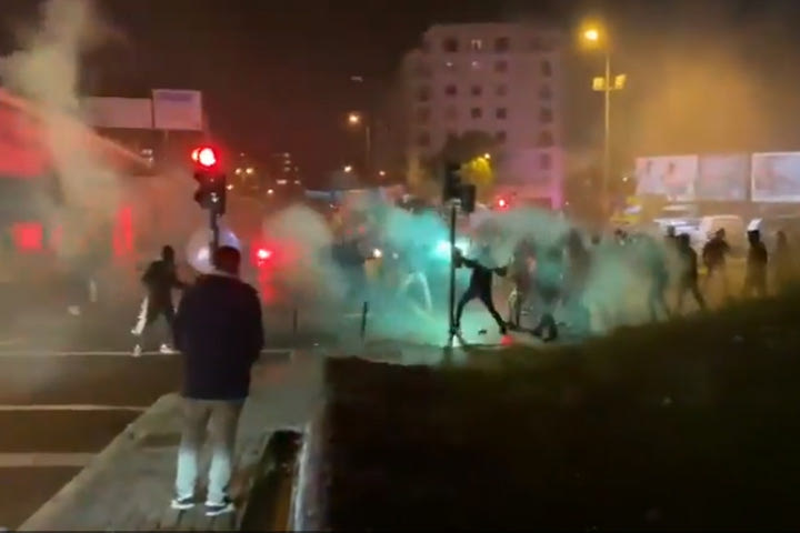 Χάος έξω από το Ντα Λουζ με 54 συλλήψεις και 12 τραυματίες από συγκρούσεις οπαδών