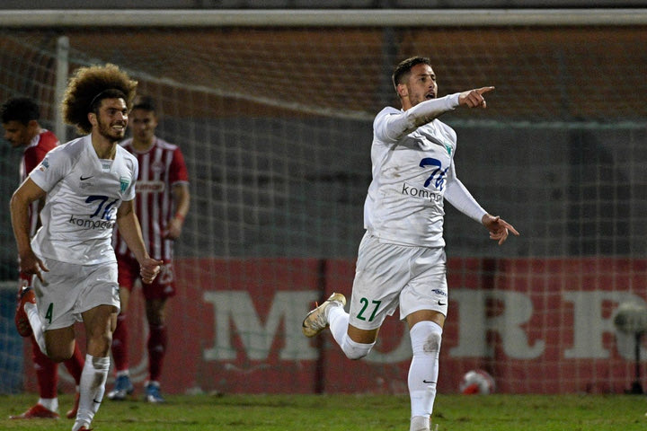 Ο Δούμτσιος με κεφαλιά διαμόρφωσε το 3-1 στο Λεβαδειακός – Ολυμπιακός