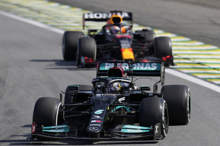 Formula 1 – Άμπου Ντάμπι: Προειδοποίηση στους Φερστάπεν – Χάμιλτον για ποινή μέχρι και αποκλεισμού