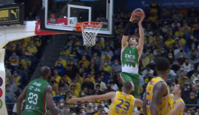 EuroLeague: Με Παπαγιάννη και πτήση Χεζόνια στην κορυφή το Top-10