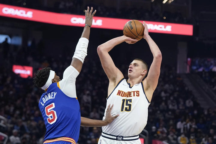 Το NBA ανακοίνωσε την αναβολή του Νάγγετς – Γουόριορς