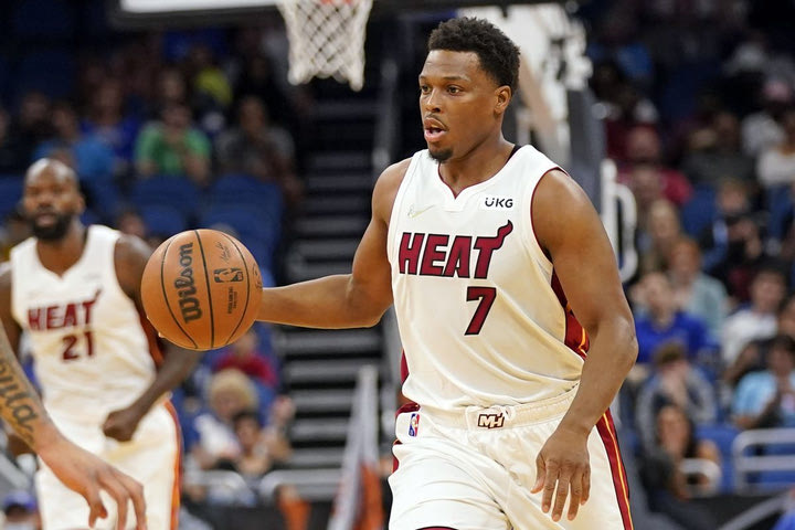 NBA, Λάουρι: “Χαμένη χρονιά η φετινή, εγώ παίζω μόνο για να κατακτώ πρωταθλήματα”