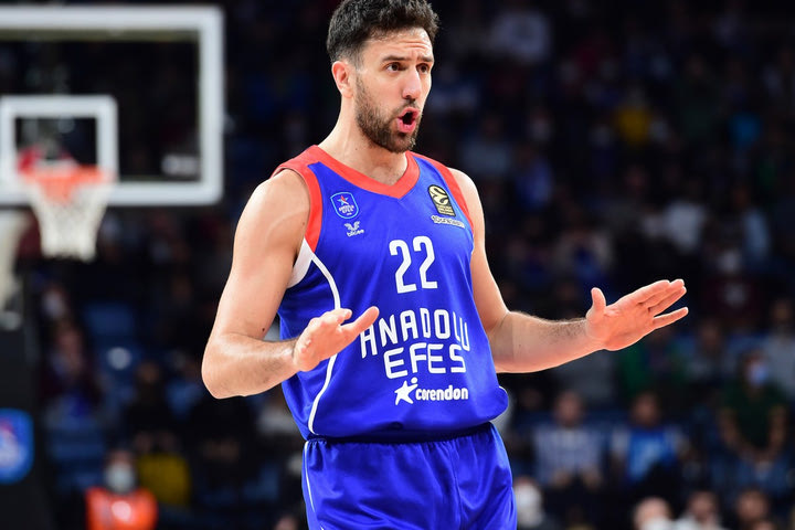 Προγνωστικά EuroLeague: Μίτσιτς και Τζέιμς πρωταγωνιστές στα ειδικά στοιχήματα