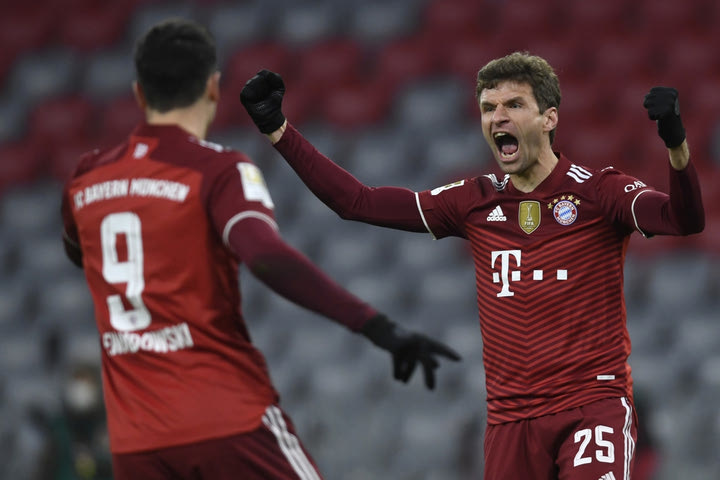 Μπάγερν – Βόλφσμπουργκ 4-0: Από πεντάρα σε τεσσάρα οι ασταμάτητοι Βαυαροί