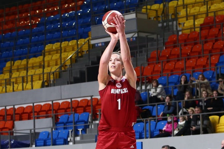 Ενισέι – Ολυμπιακός 70-85: Θρίαμβος και άλμα πρόκρισης στη Ρωσία με σούπερ Πλουφ