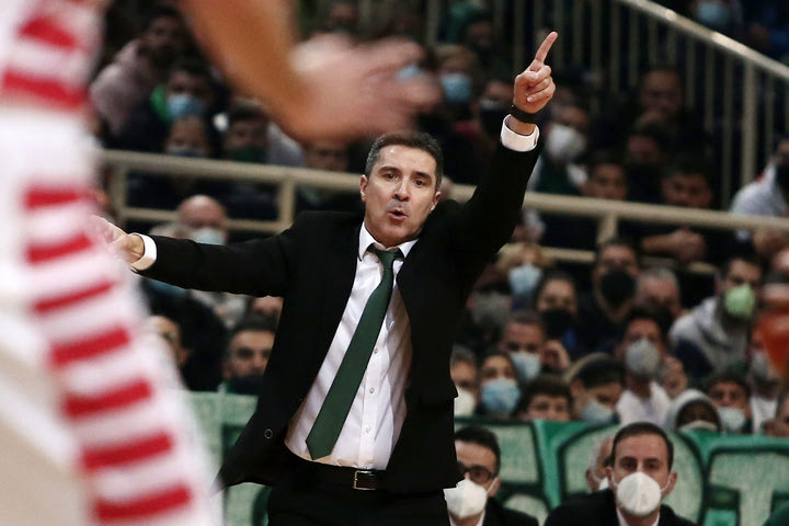 Πρίφτης: “Εχω στενοχωρηθεί γιατί δεν ανταποδίδουμε την υποστήριξη, θα κάνουμε μία κίνηση”