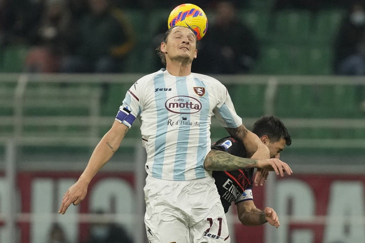 Serie A: Η Σαλερνιτάνα δεν ταξίδεψε στο Ούντινε λόγω κορονοϊού, άγνωστη η τύχη του αγώνα