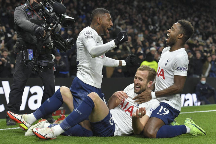 Προγνωστικά Αγγλία: Premier League με 3.05 και 3.90