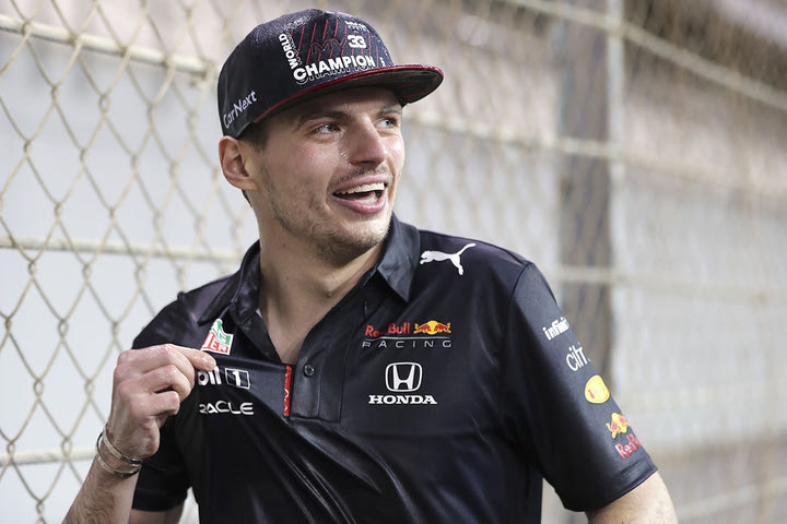 Formula 1: O Φερστάπεν εξηγεί πώς μπορεί να γίνει ακόμα καλύτερος το 2022