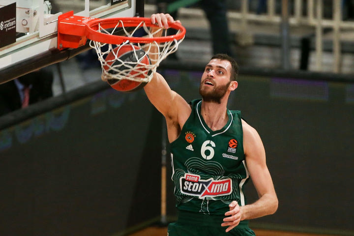Euroleague: Ο Παπαγιάννης μεταξύ των υποψηφίων για καλύτερος αμυντικός της σεζόν