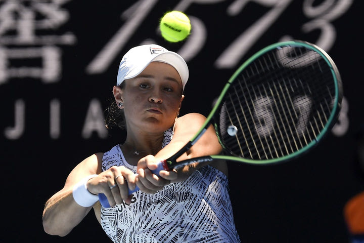 Australian Open: Με άγριες διαθέσεις Μπάρτι και Αζαρένκα
