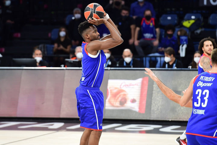 Αναντολού Εφές – Φενέρμπαχτσε 91-71: Την ισοπέδωσε σε ένα δεκάλεπτο