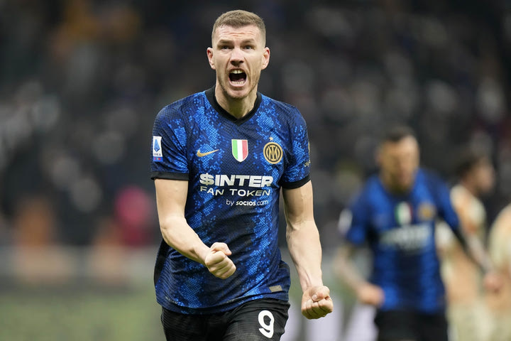 Ίντερ – Βενέτσια 2-1: Ανατροπή με Τζέκο στο 90′