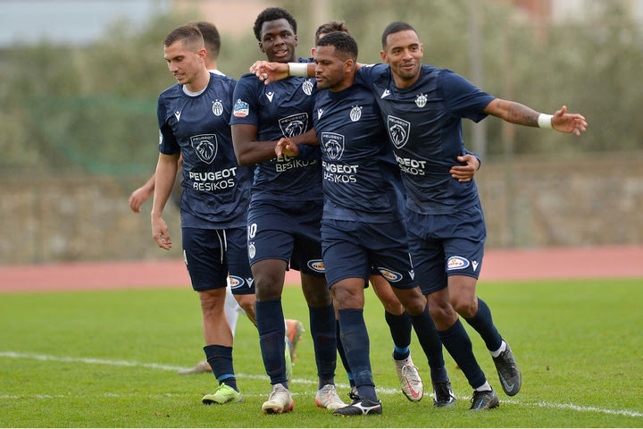 Super League 2: Επτά κρούσματα στην Κηφισιά, προς αναβολή ο αγώνας με Λεβαδειακό