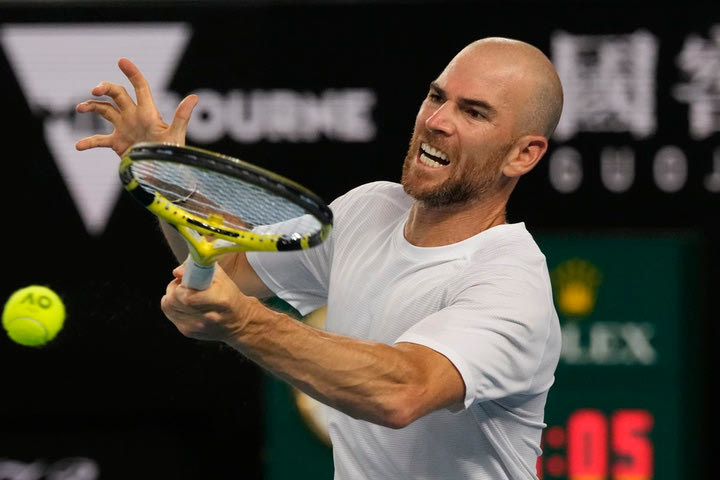 Australian Open: Ο εμπνευσμένος Μαναρινό στον δρόμο του Ναδάλ