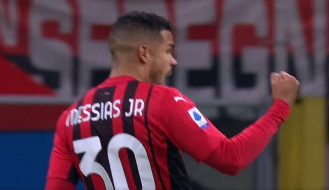 Τραγικό λάθος του Ιμπανιέζ και 2-0 η Μίλαν με τον Μεσίας