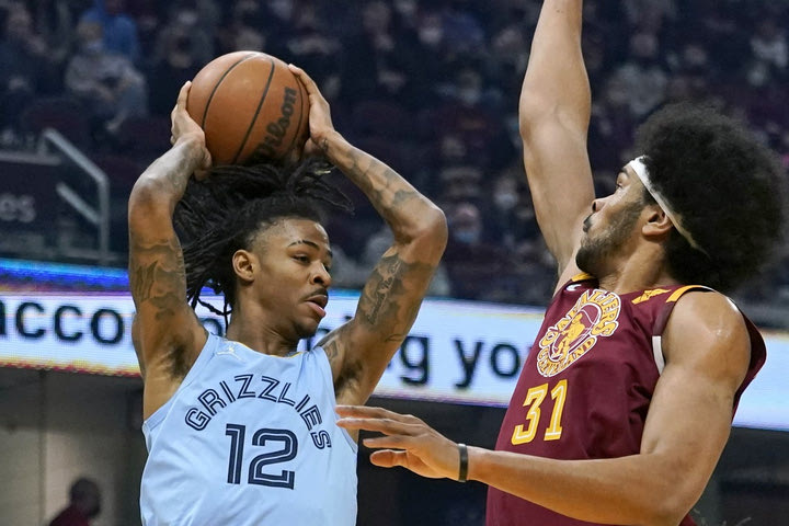 NBA, τα αποτελέσματα της βραδιάς: Νίκη για τους Γκρίζλις με Μοράντ, άνετο βράδυ για τους Σανς