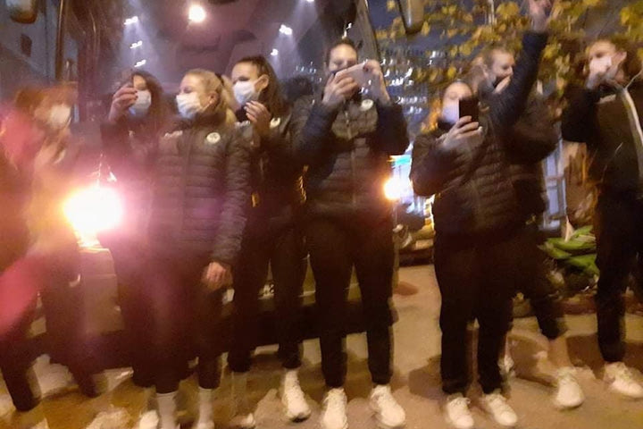 Βόλεϊ γυναικών: Θερμή υποδοχή στη Λεωφόρο για τα κορίτσια του Παναθηναϊκού