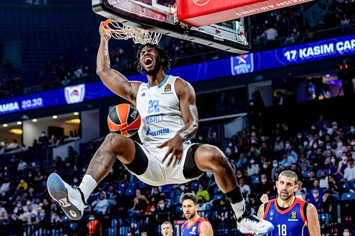 Ζενίτ – Αναντολού Εφές 76-67: Ρωσικό προβάδισμα τετράδας με Πόιθρες