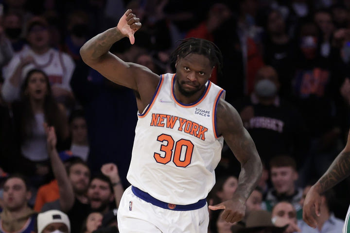 NBA: Ο Ραντλ έστειλε μήνυμα στο κοινό της Νεάς Υόρκης κάνοντας thumbs down