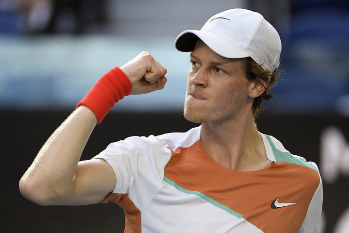 Τσιτσιπάς: Με Σίνερ στα προημιτελικά του Australian Open