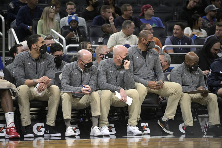 NBA: Πάνω από 500 μέλη των προπονητικών και τεχνικών επιτελείων των ομάδων έχουν μπει στο πρωτόκολλο κορονοϊού