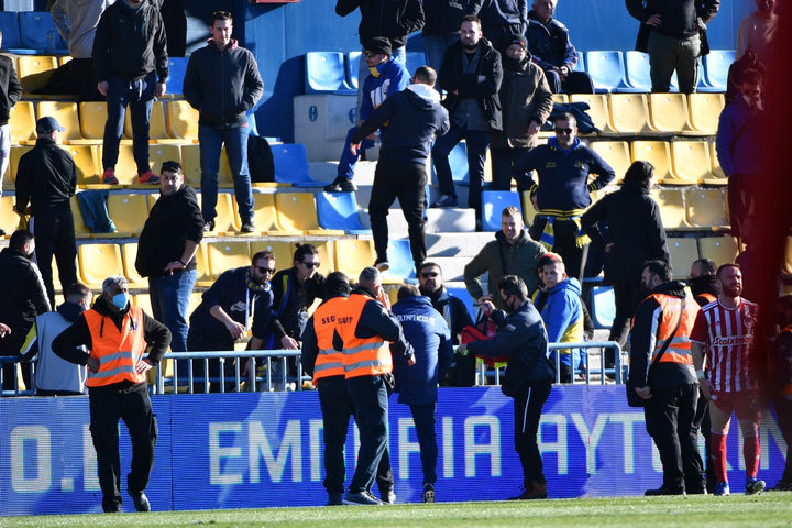 Οργανωμένοι Παναιτωλικού: “Μεγάλο ευχαριστώ στον γιατρό του Ολυμπιακού”
