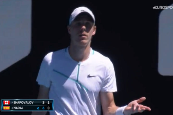 Σαποβάλοφ στον chair umpire: “Είστε όλοι διεφθαρμένοι”
