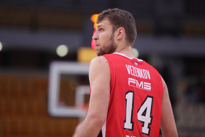 Ο Σάσα Βεζένκοβ μεταξύ των υποψηφίων για MVP της σεζόν