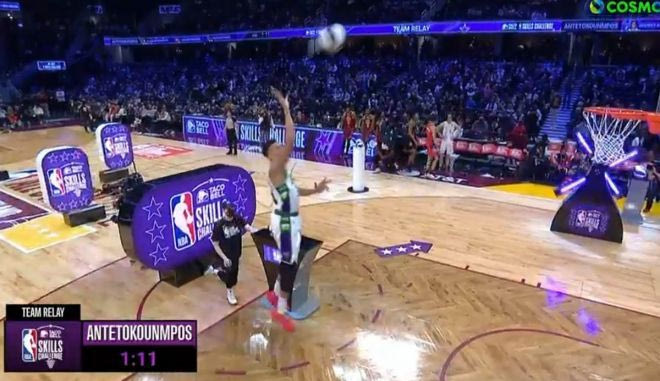 Η προσπάθεια των Antetokoumpros στο Team Relay