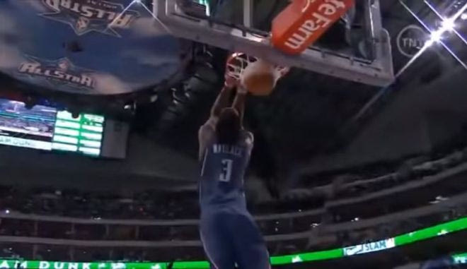 Τα highlights του Dunk Contest 2010