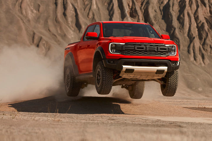 Ήρθε το νέο Ford Ranger Raptor – Δείτε την τιμή και τον εξοπλισμό του pick-up των 292 ίππων