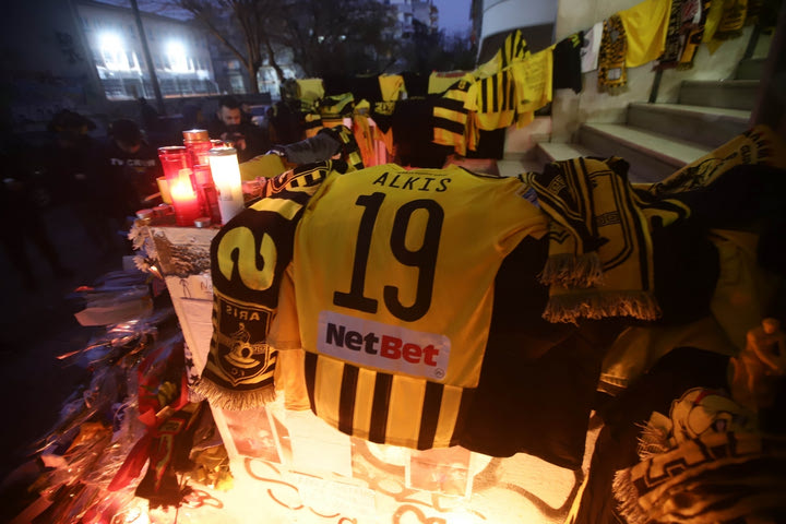 Ο Άρης αποσύρει τη φανέλα με το Νο19 σε όλα τα τμήματα στην μνήμη του Άλκη