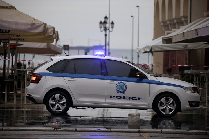 Ταυτοποιήθηκαν οκτώ άτομα για επίθεση με οπαδικά κίνητρα σε δύο ανήλικους στη Θεσσαλονίκη
