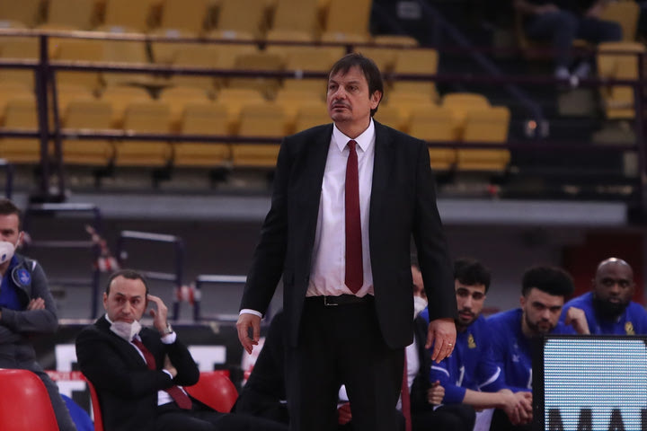 Αταμάν για Σλούκα: “Ο τουρκικός μπακλαβάς που έχει φάει τον βοηθάει σε τέτοια σουτ”