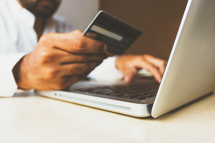 Όλα για τα αυτοκίνητό σου γίνονται Online
