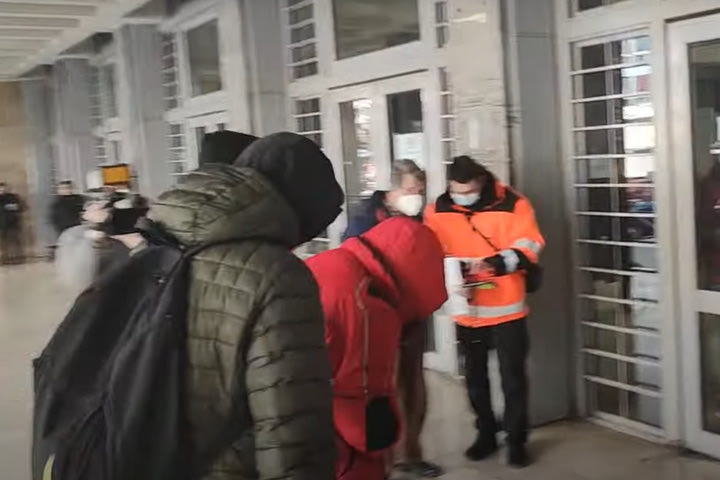 Έφοδοι ΕΛΑΣ σε συνδέσμους: Στον εισαγγελέα οι συλληφθέντες